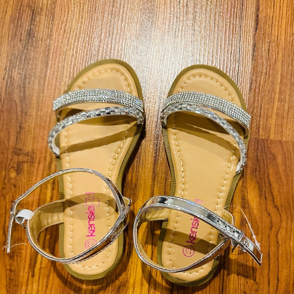 Bling Kensie sandal for little girls size 13